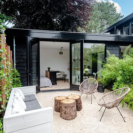 #1leafy Place Apartment Bentveld